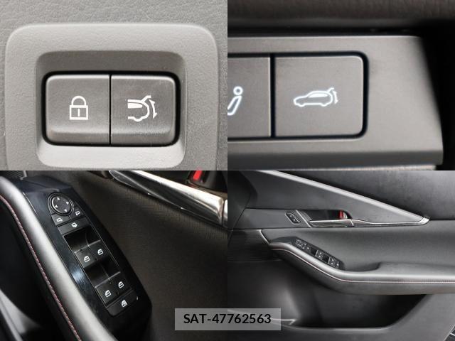 Mazda CX-30 2023-08 8828495-27