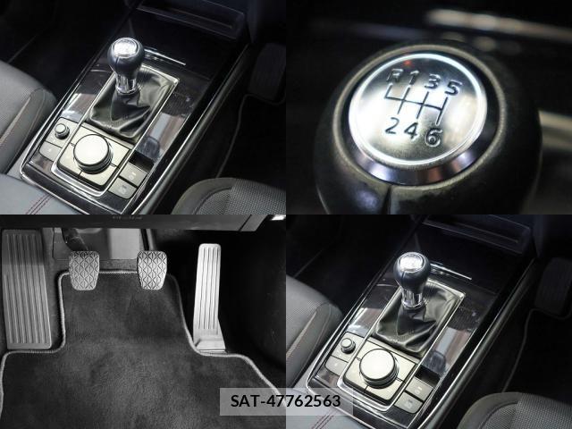 Mazda CX-30 2023-08 8828495-3