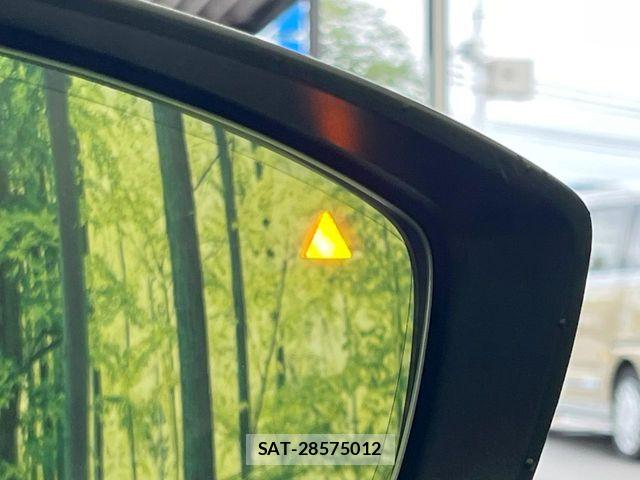 Mazda CX-30 2024-04 8828494-5