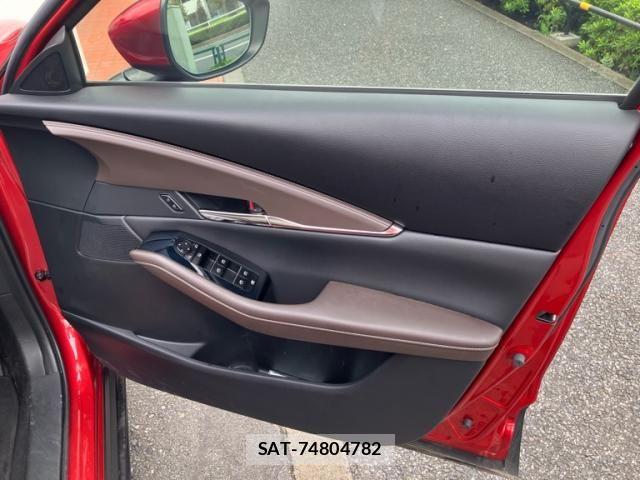 Mazda CX-30 2019-12 8828498-12