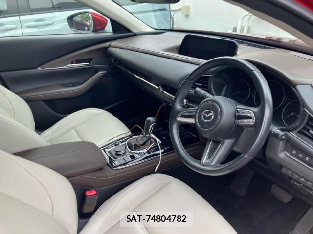 Mazda CX-30 2019-12 8828498-13