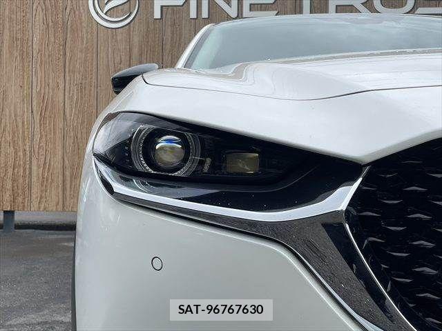 Mazda CX-30 2020-01 8828502-21