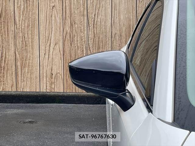 Mazda CX-30 2020-01 8828502-25