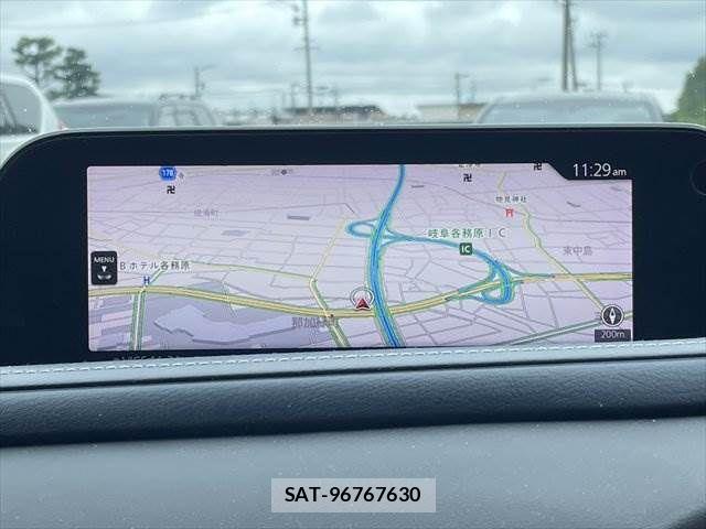 Mazda CX-30 2020-01 8828502-3