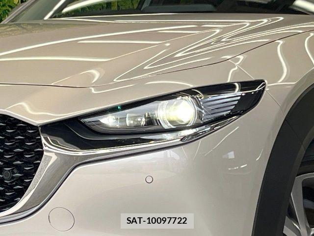 Mazda CX-30 2023-07 8828497-11