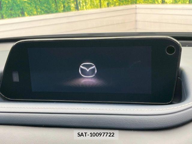 Mazda CX-30 2023-07 8828497-2