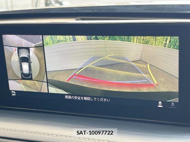 Mazda CX-30 2023-07 8828497-3