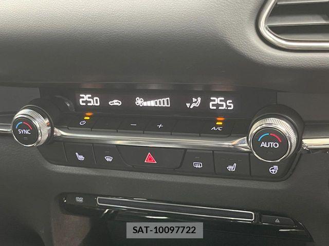Mazda CX-30 2023-07 8828497-4