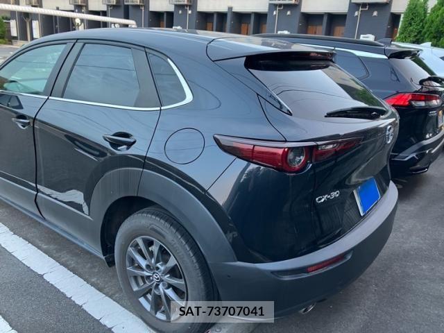 Mazda CX-30 2019-11 8828507-4