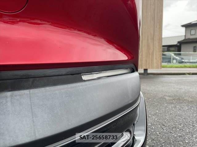 Mazda CX-30 2020-01 8828504-24