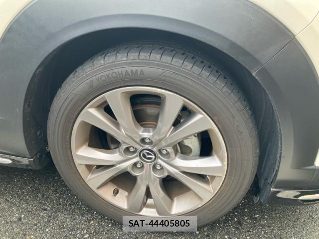 Mazda CX-30 2020-03 8828506-9