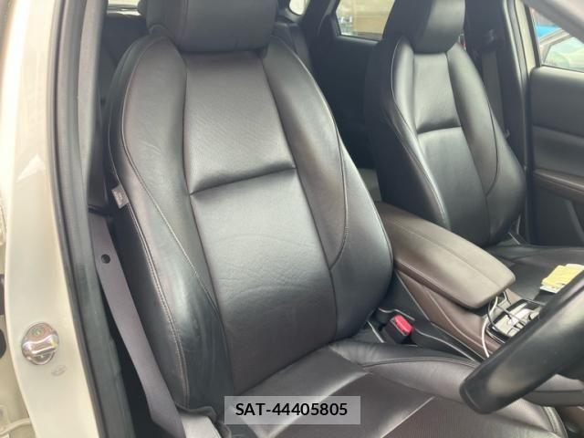 Mazda CX-30 2020-03 8828506-13