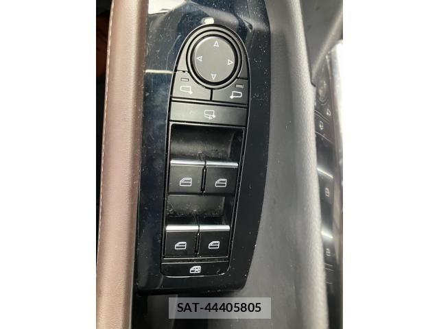 Mazda CX-30 2020-03 8828506-16