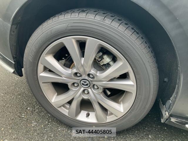 Mazda CX-30 2020-03 8828506-8