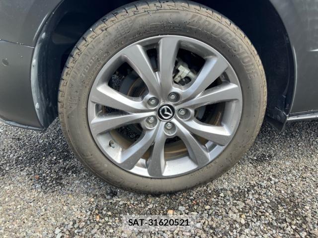 Mazda CX-30 2019-09 8848619-7