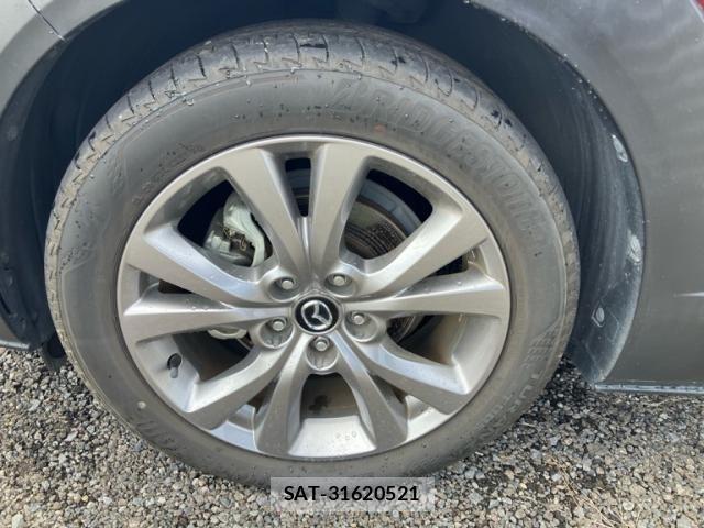 Mazda CX-30 2019-09 8848619-9
