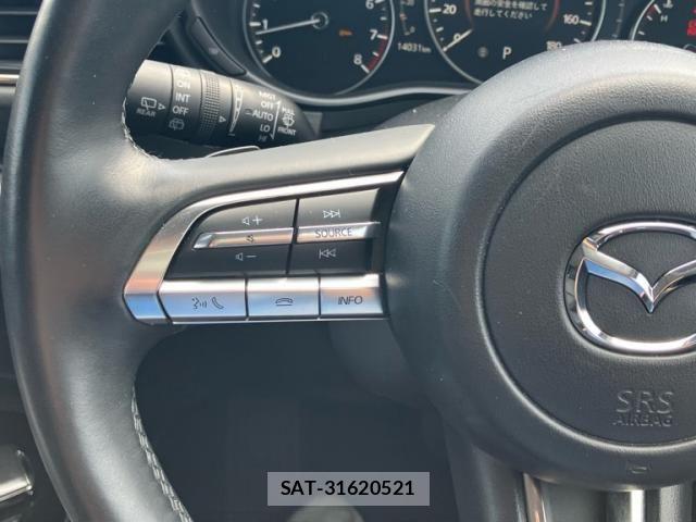 Mazda CX-30 2019-09 8848619-16
