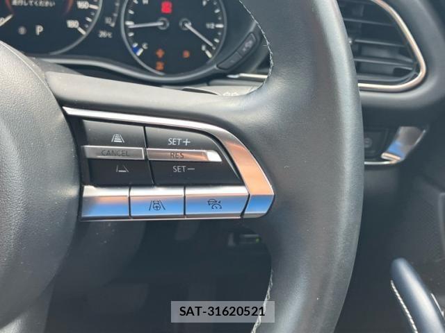 Mazda CX-30 2019-09 8848619-17