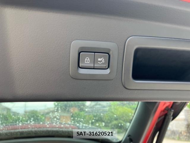 Mazda CX-30 2019-09 8848619-5