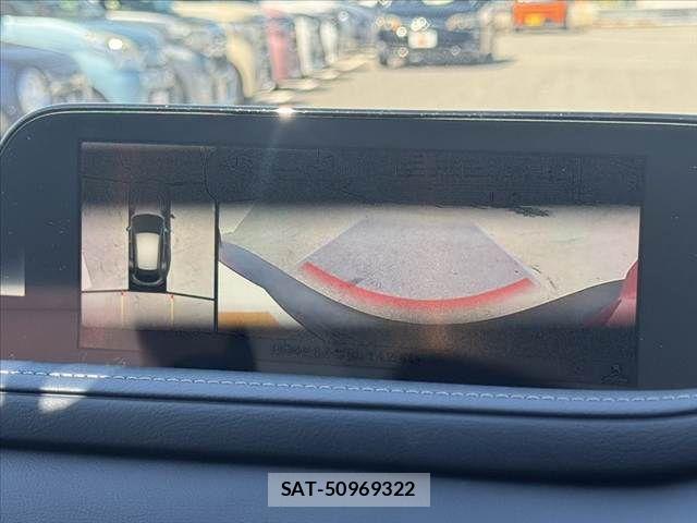 Mazda CX-30 2022-06 8848618-21