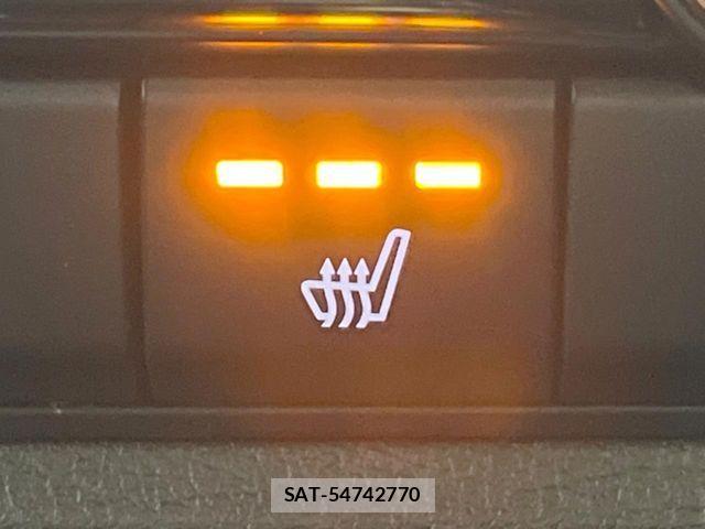 Mazda CX-30 2021-08 8848617-5