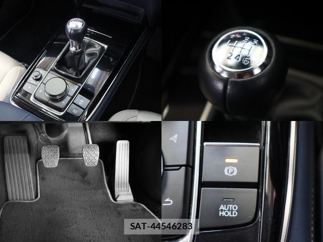 Mazda CX-30 2021-08 8870758-3