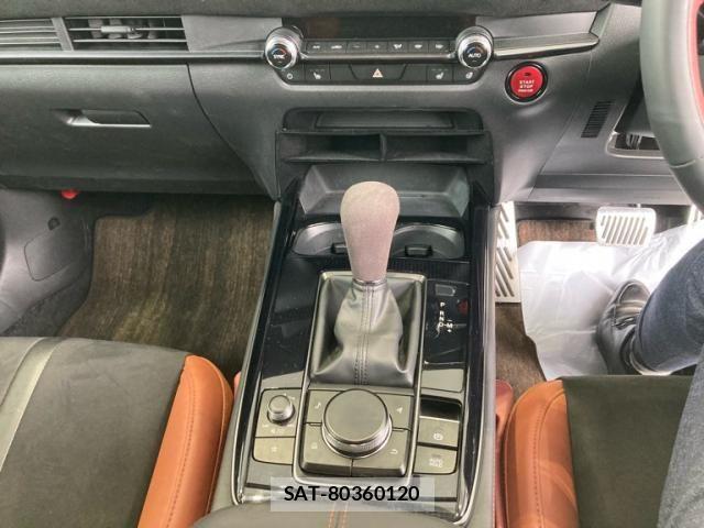 Mazda CX-30 2023-11 8879323-22