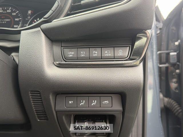 Mazda CX-30 2023-08 8879324-12