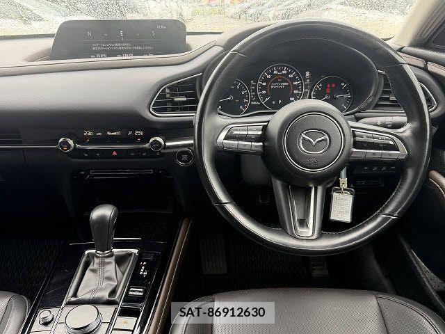 Mazda CX-30 2023-08 8879324-1
