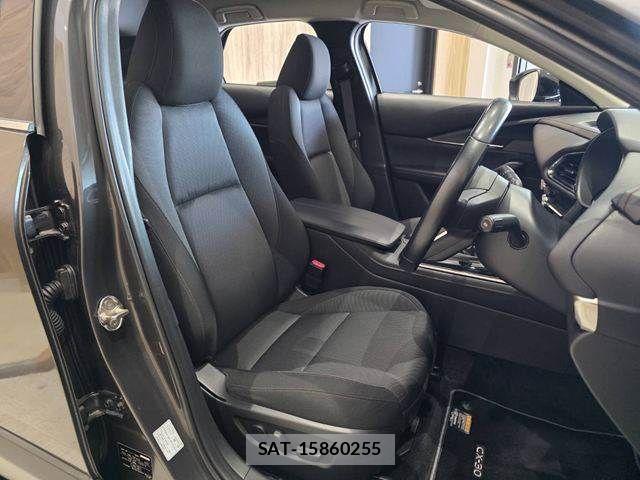 Mazda CX-30 2022-08 8883485-9