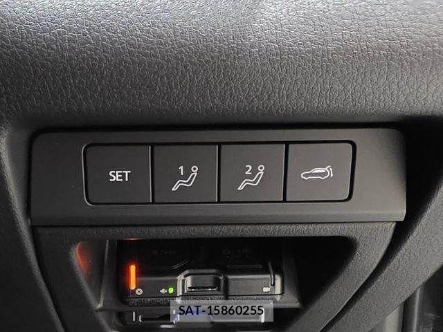 Mazda CX-30 2022-08 8883485-8
