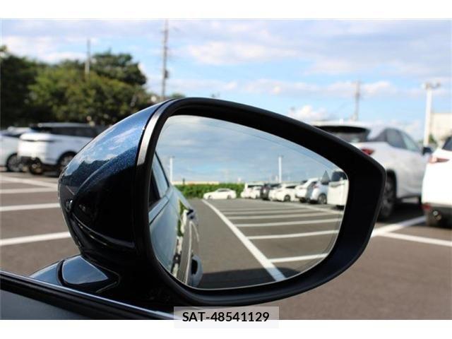 Mazda CX-30 2024-08 8883483-24