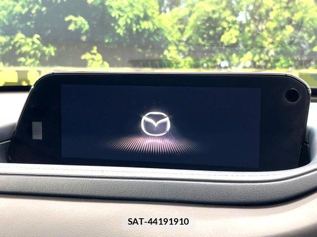 Mazda CX-30 2023-08 8883484-2