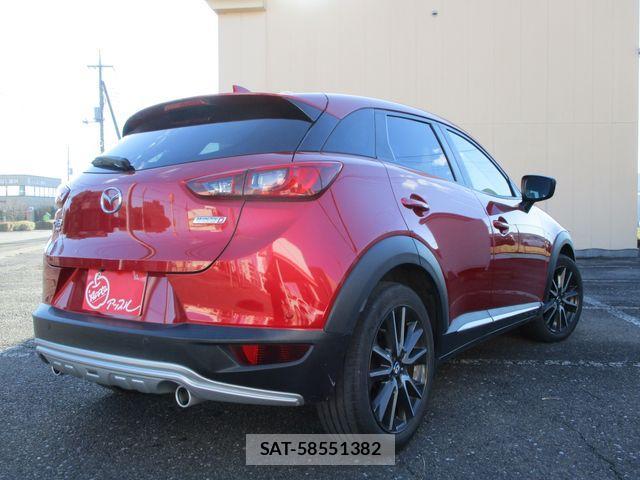 Mazda CX-3 2015-10 528780-2