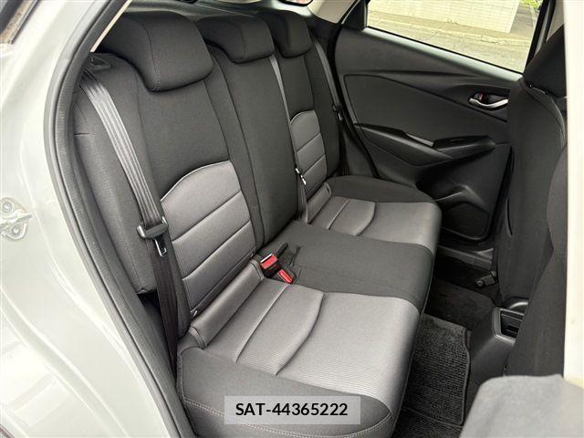Mazda CX-3 2015-06 1471764-16