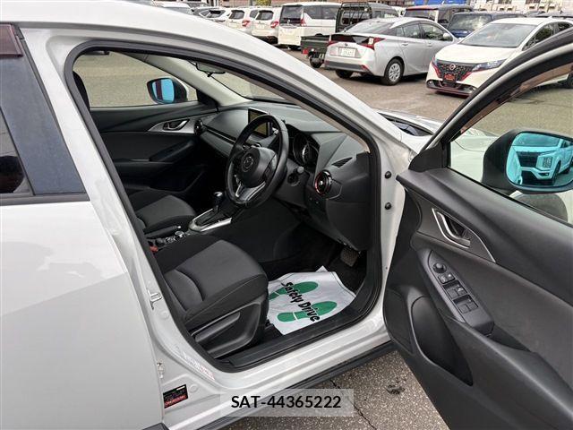 Mazda CX-3 2015-06 1471764-19