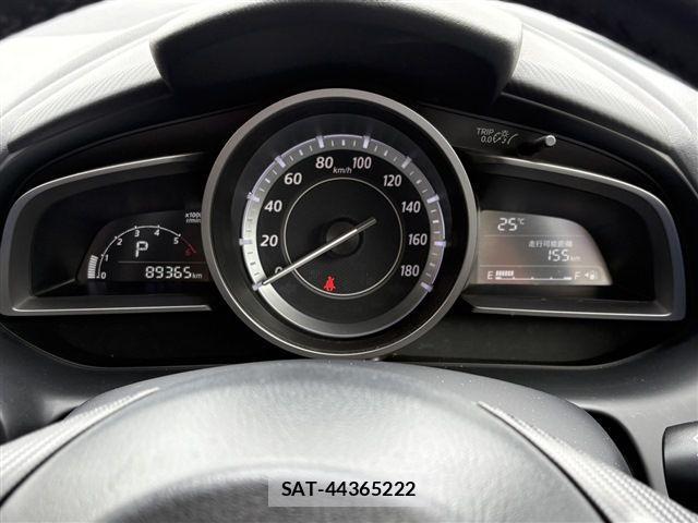 Mazda CX-3 2015-06 1471764-20