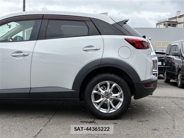 Mazda CX-3 2015-06 1471764-5