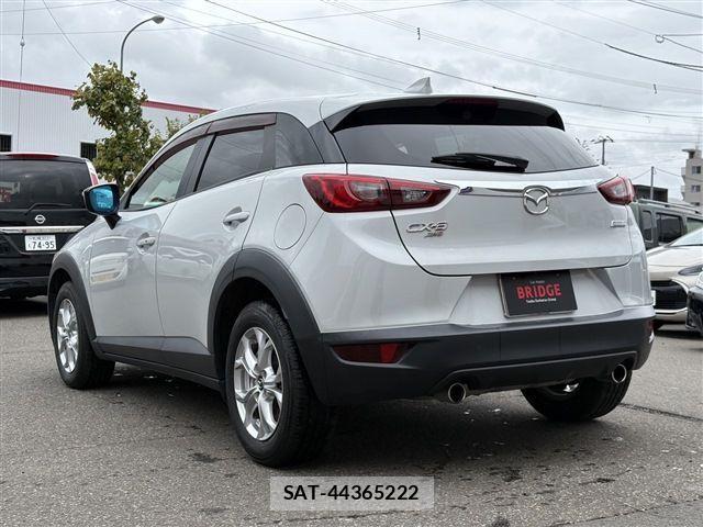 Mazda CX-3 2015-06 1471764-6