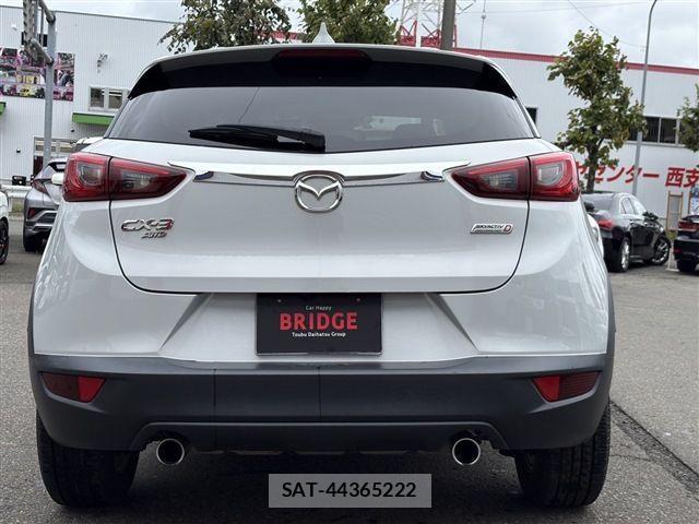 Mazda CX-3 2015-06 1471764-7