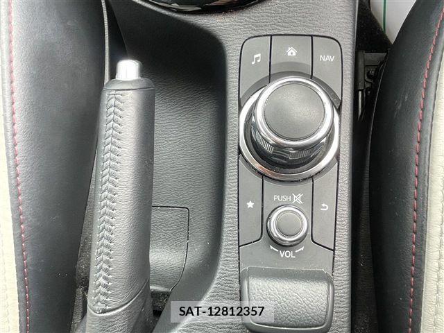Mazda CX-3 2015-07 4138870-22