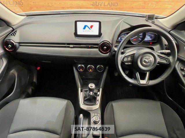 Mazda CX-3 2017-05 5864583-1