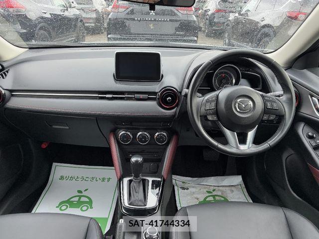 Mazda CX-3 2015-04 6903838-3