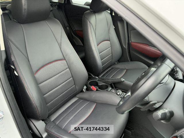 Mazda CX-3 2015-04 6903838-5