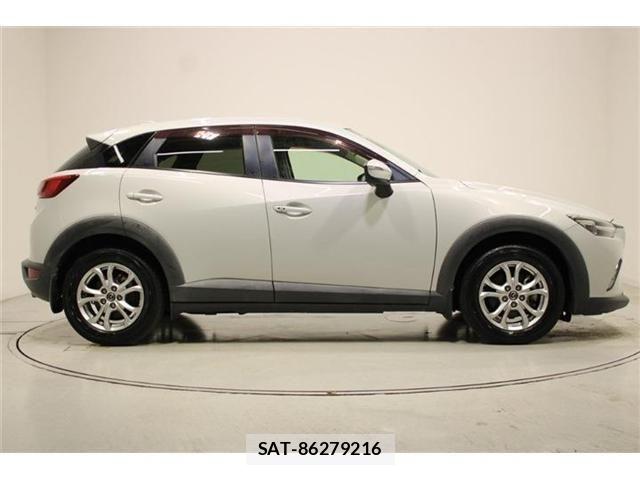 Mazda CX-3 2015-03 6903842-13