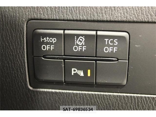 Mazda CX-3 2017-02 7058101-3
