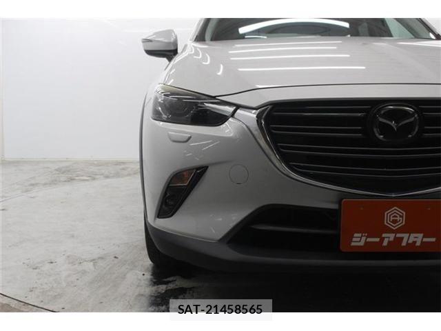 Mazda CX-3 2019-04 7058105-10