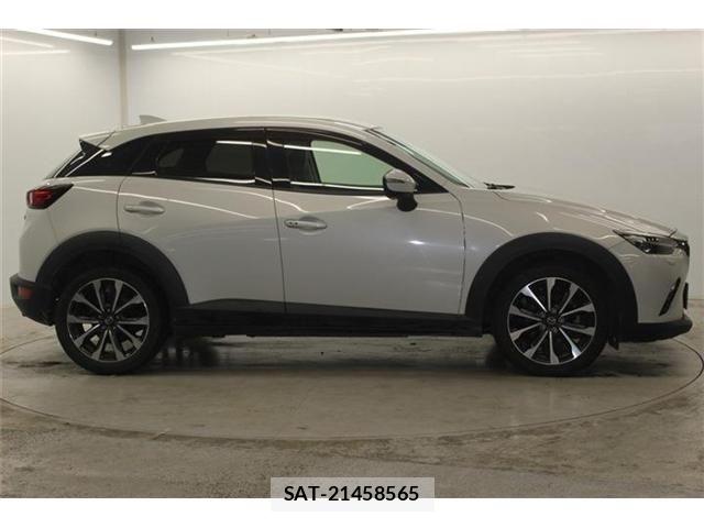 Mazda CX-3 2019-04 7058105-3
