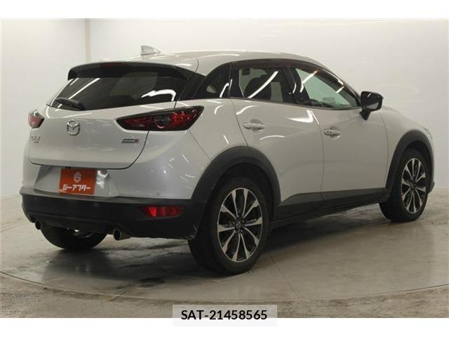 Mazda CX-3 2019-04 7058105-4