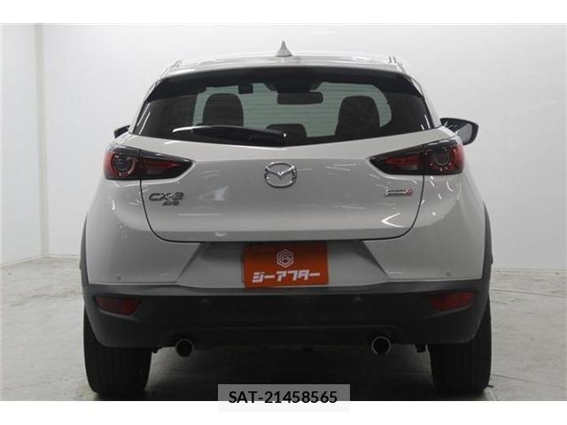 Mazda CX-3 2019-04 7058105-5